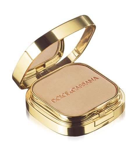 Dolce&Gabbana Perfect Finish Powder Foundation .